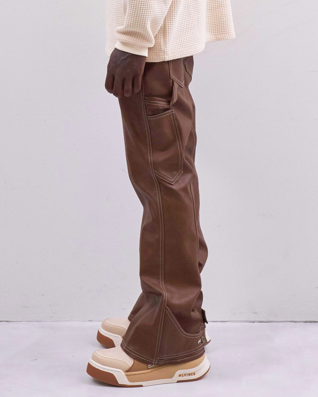 FAUX LEATHER HOLSTER PANTS - BROWN