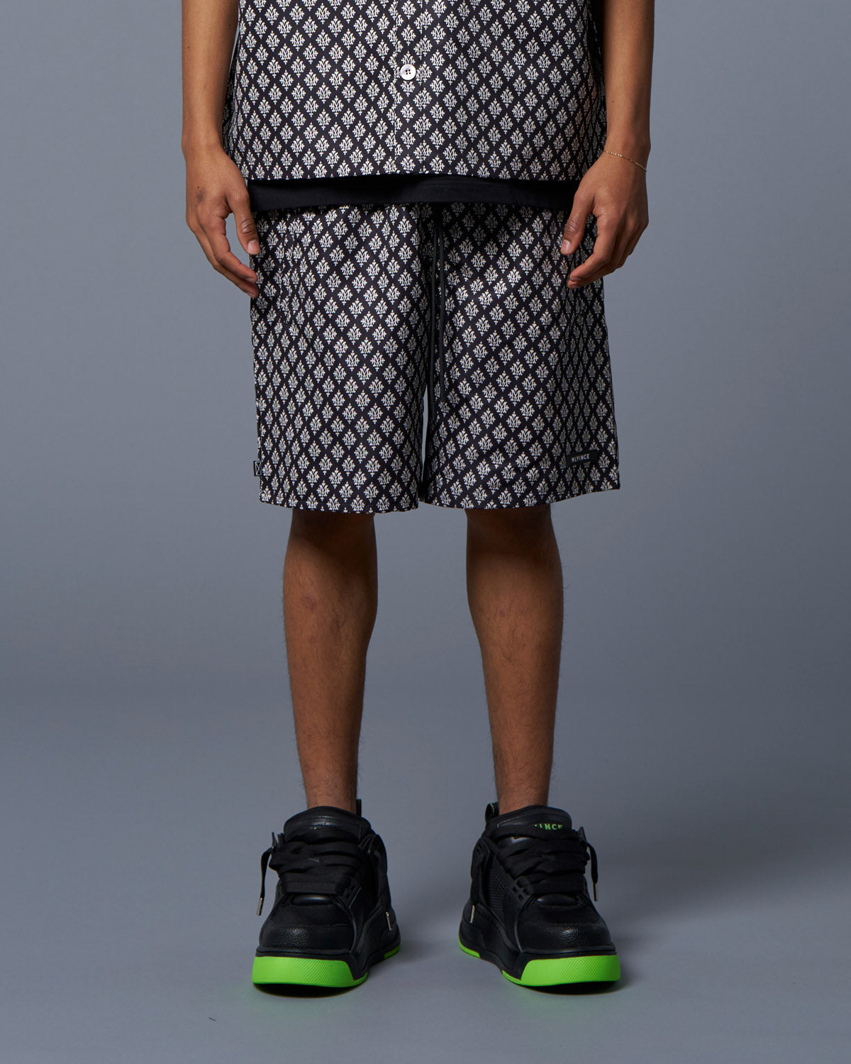 MONOGRAM SHORTS - BLACK