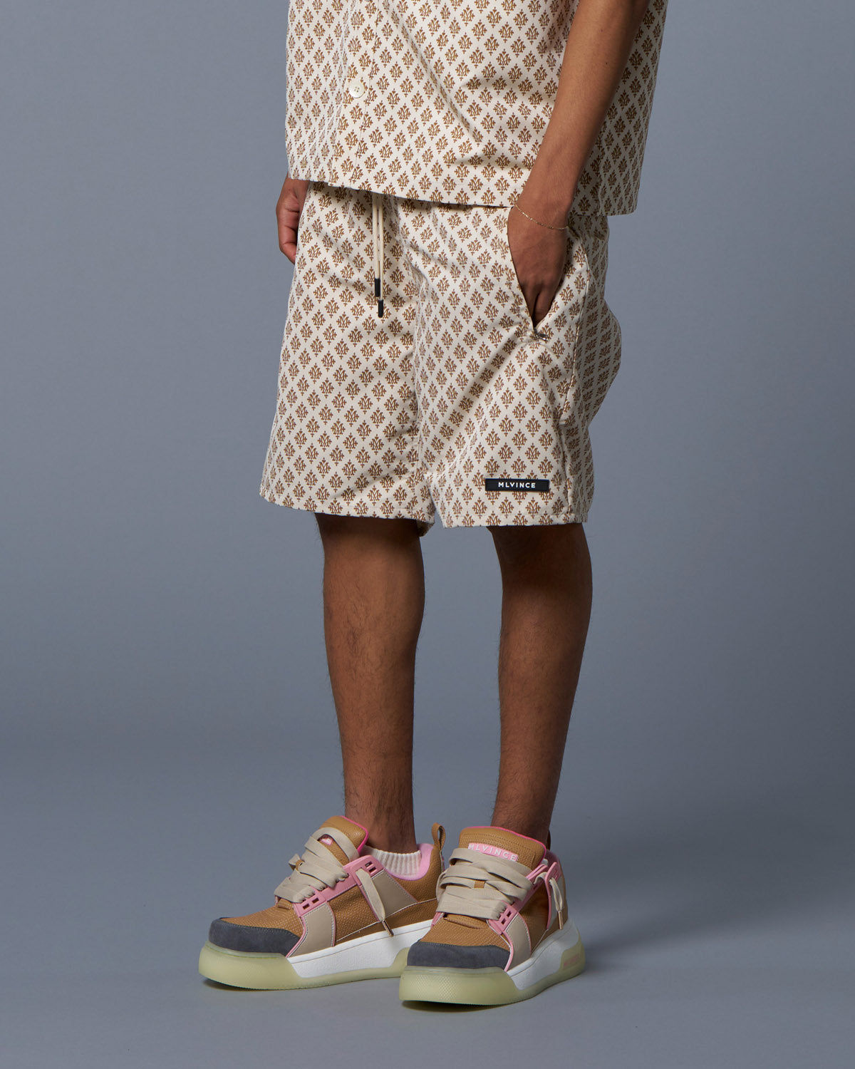 MONOGRAM SHORTS - CREAM