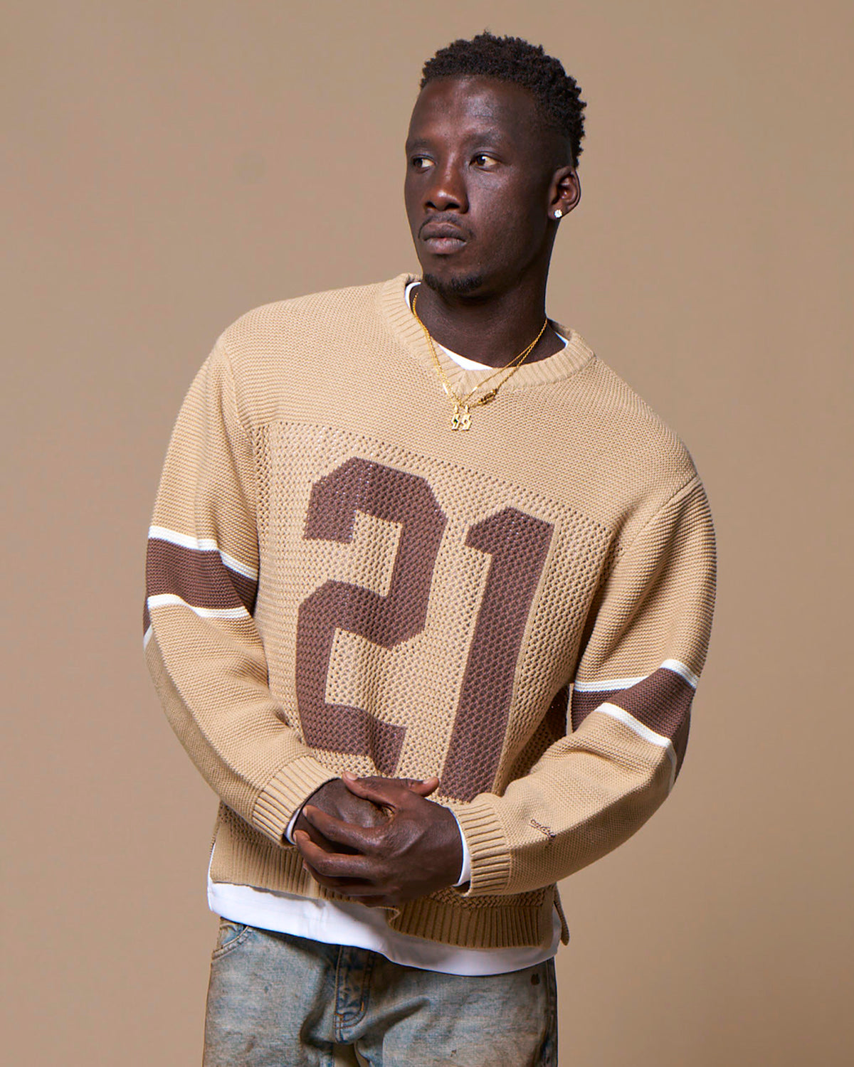 KNIT FOOTBALL TOP - BEIGE