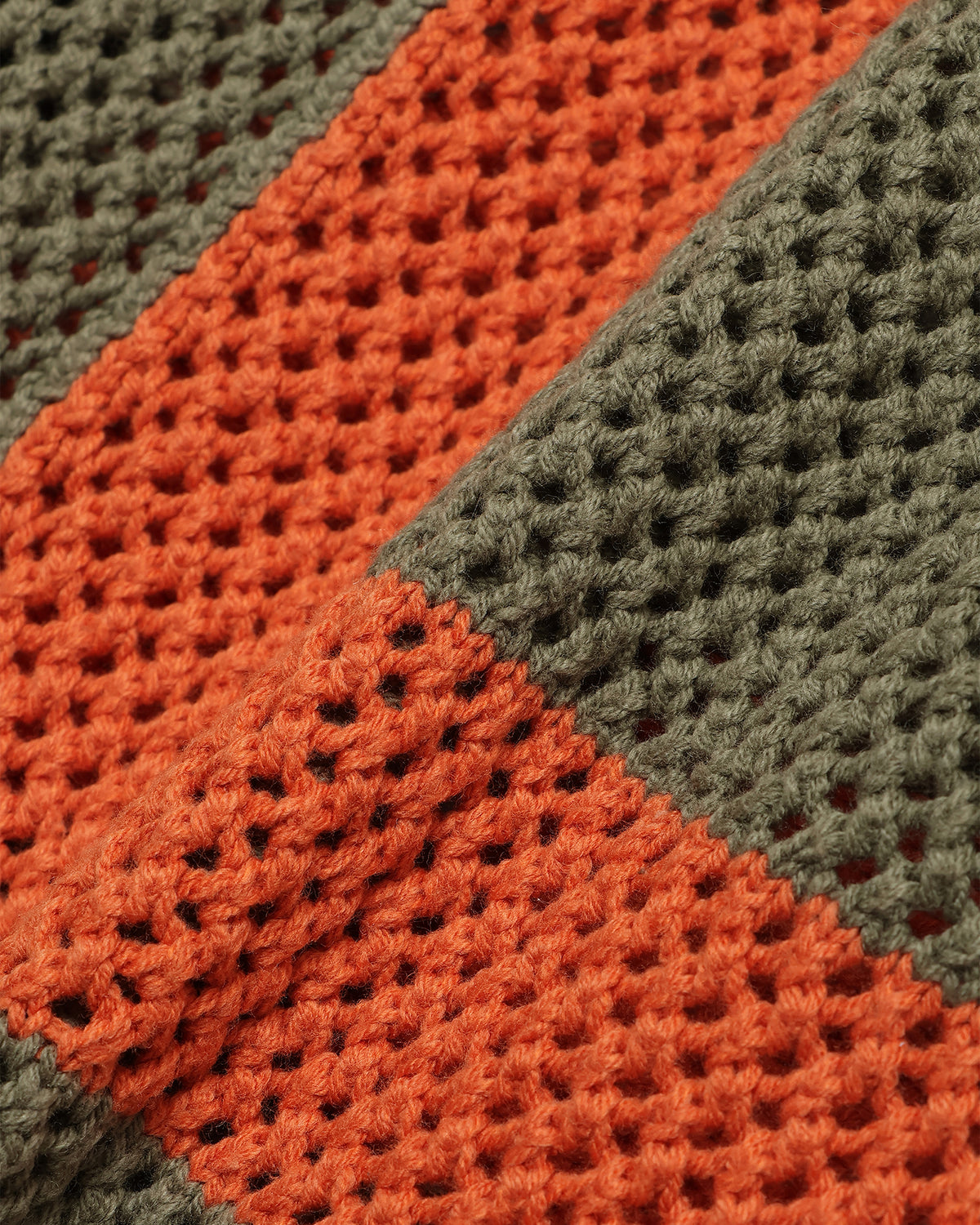 KNIT FOOTBALL TOP - OLIVE