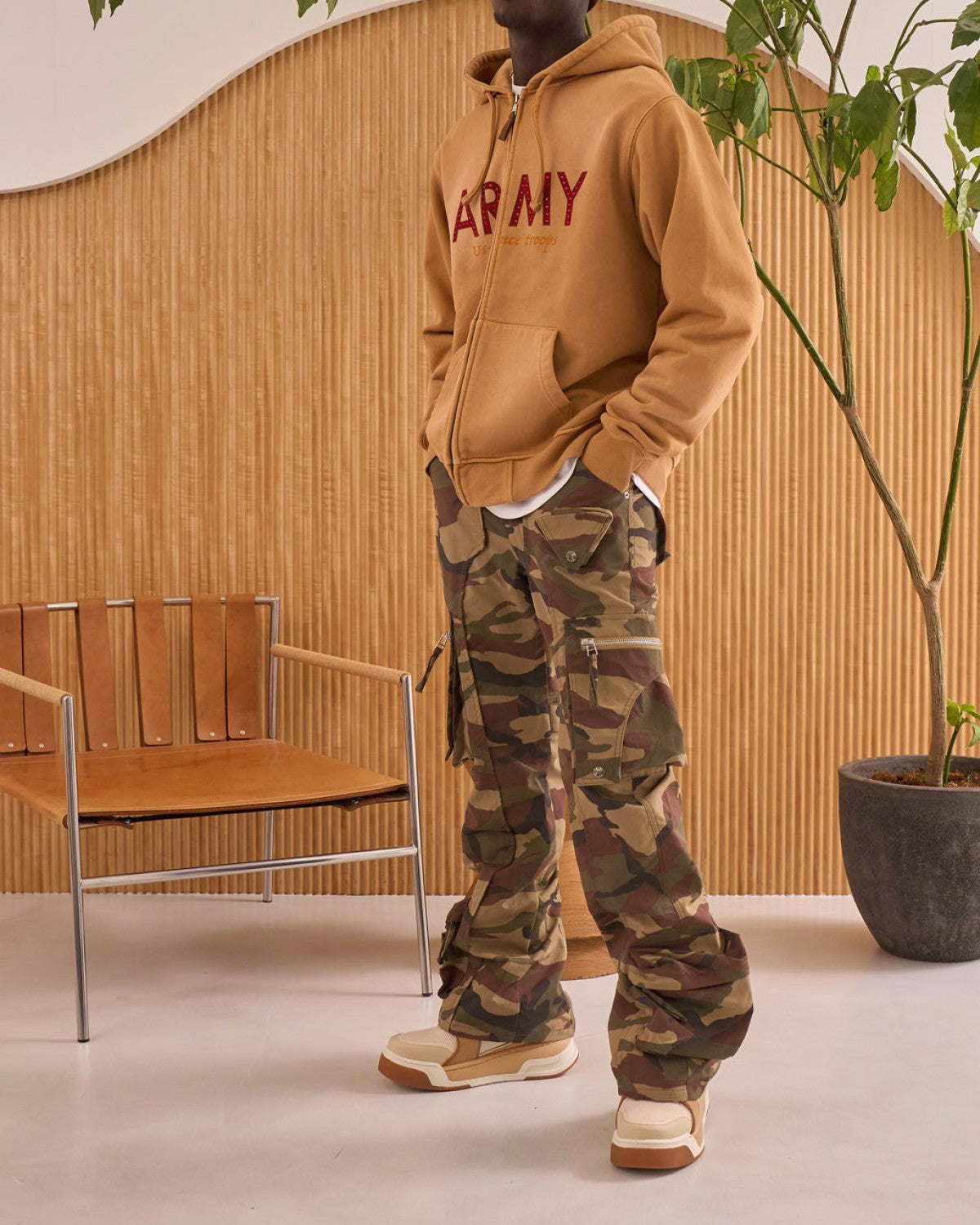 MLVINCE Look