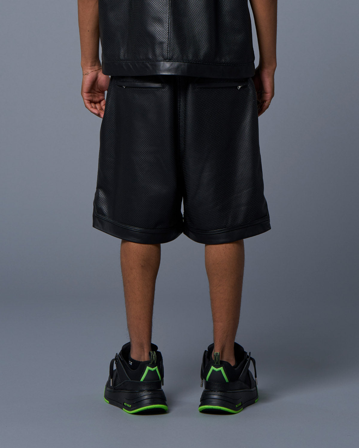 LEATHER BASKETBALL SHORTS - BLACK