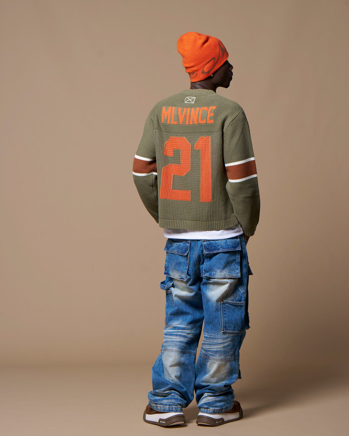 KNIT FOOTBALL TOP - OLIVE