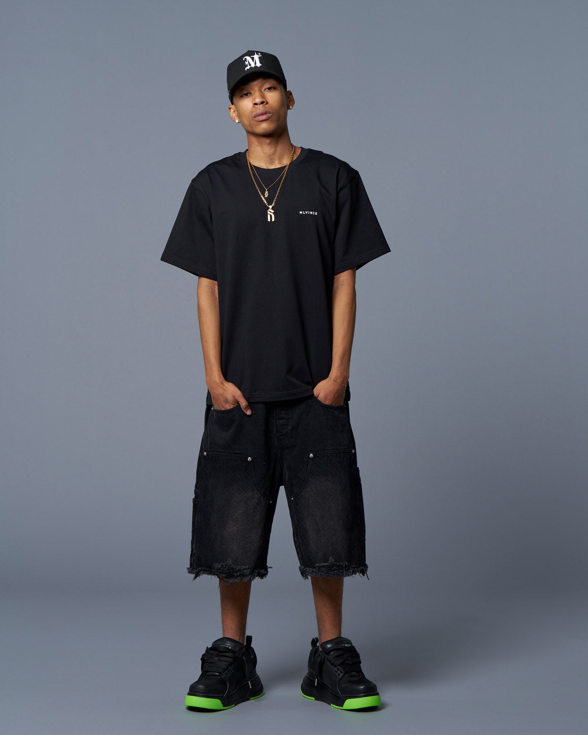 CLASSIC LOGO S/S TEE - BLACK