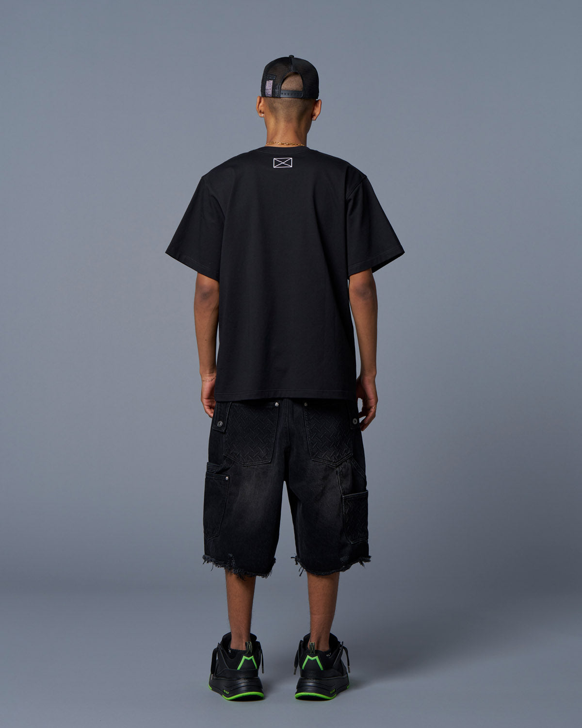 CLASSIC LOGO S/S TEE - BLACK