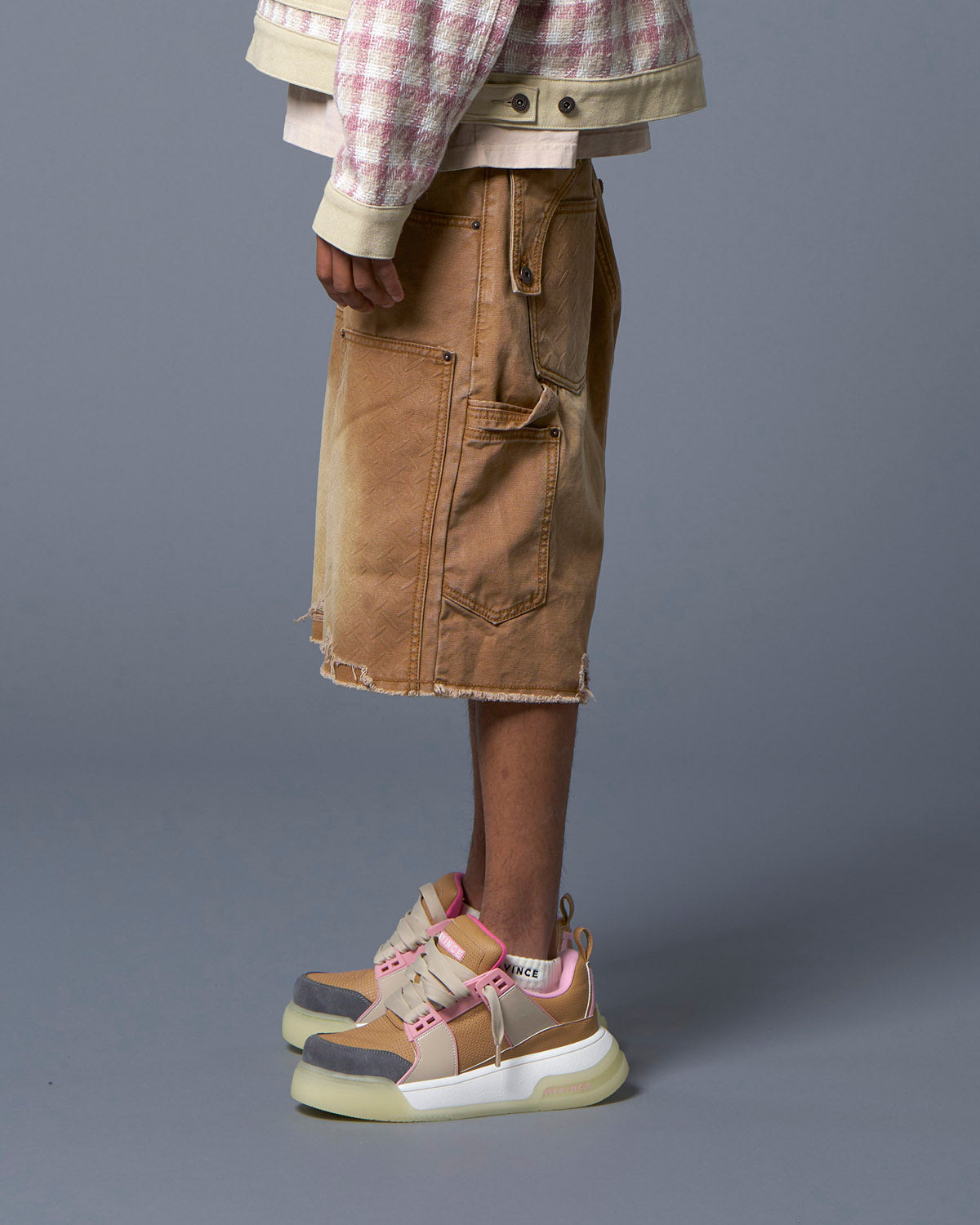 DOUBLE KNEE HOLSTER SHORTS - BEIGE