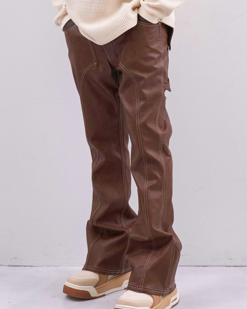 FAUX LEATHER HOLSTER PANTS - BROWN
