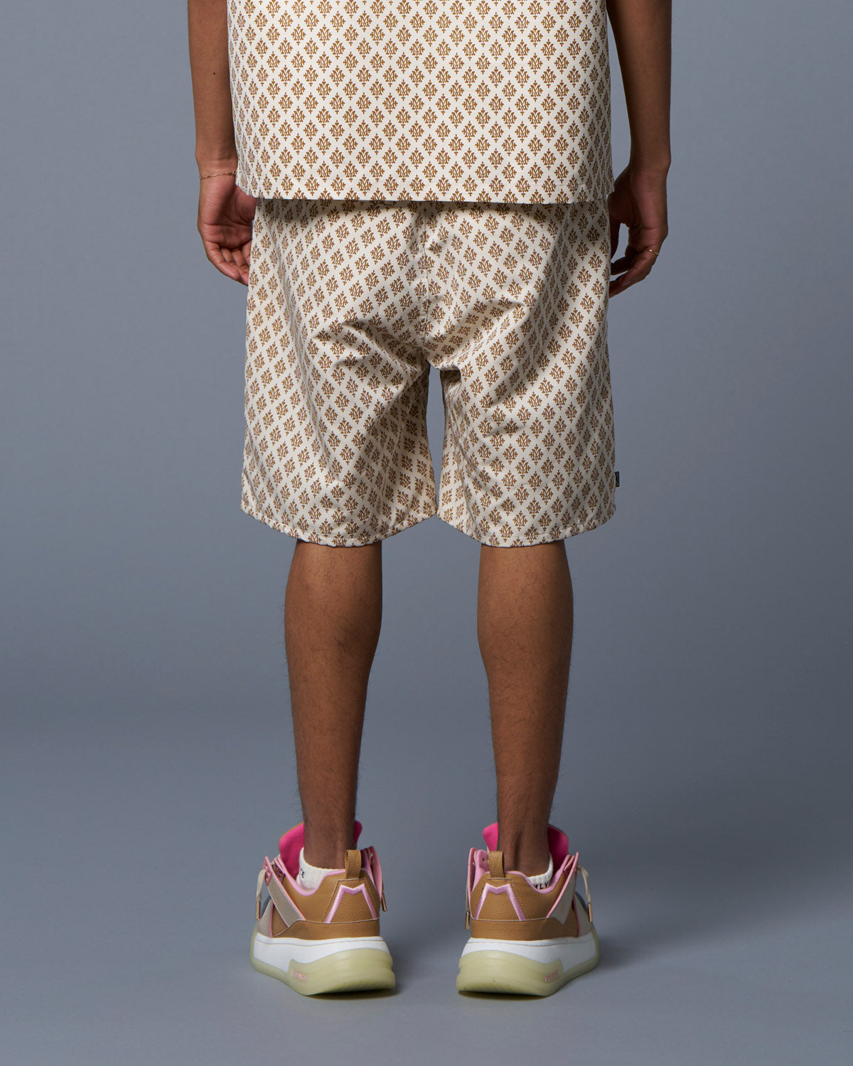 MONOGRAM SHORTS - CREAM