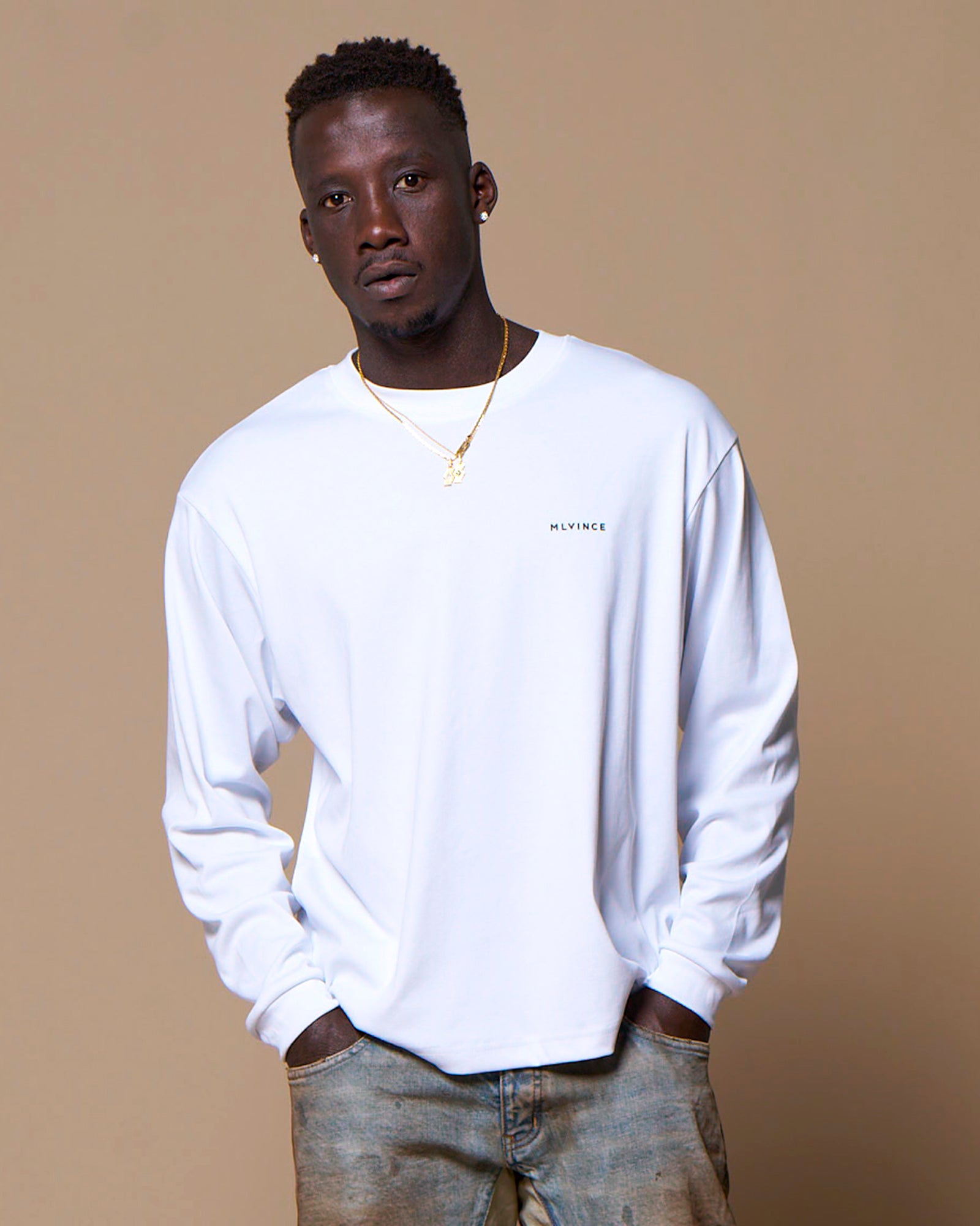 CLASSIC LOGO BOX LS TEE - WHITE