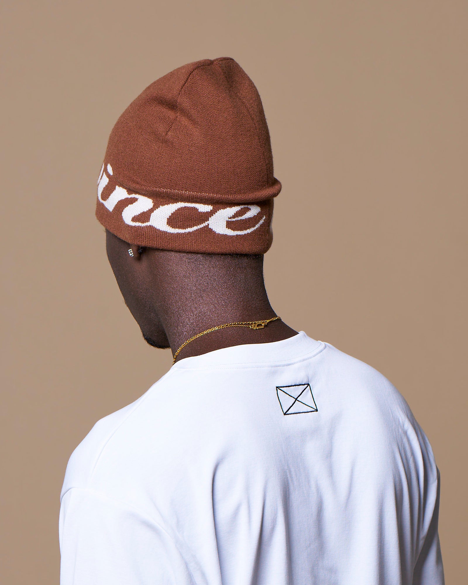 SCRIPT LOGO BEANIE - BROWN