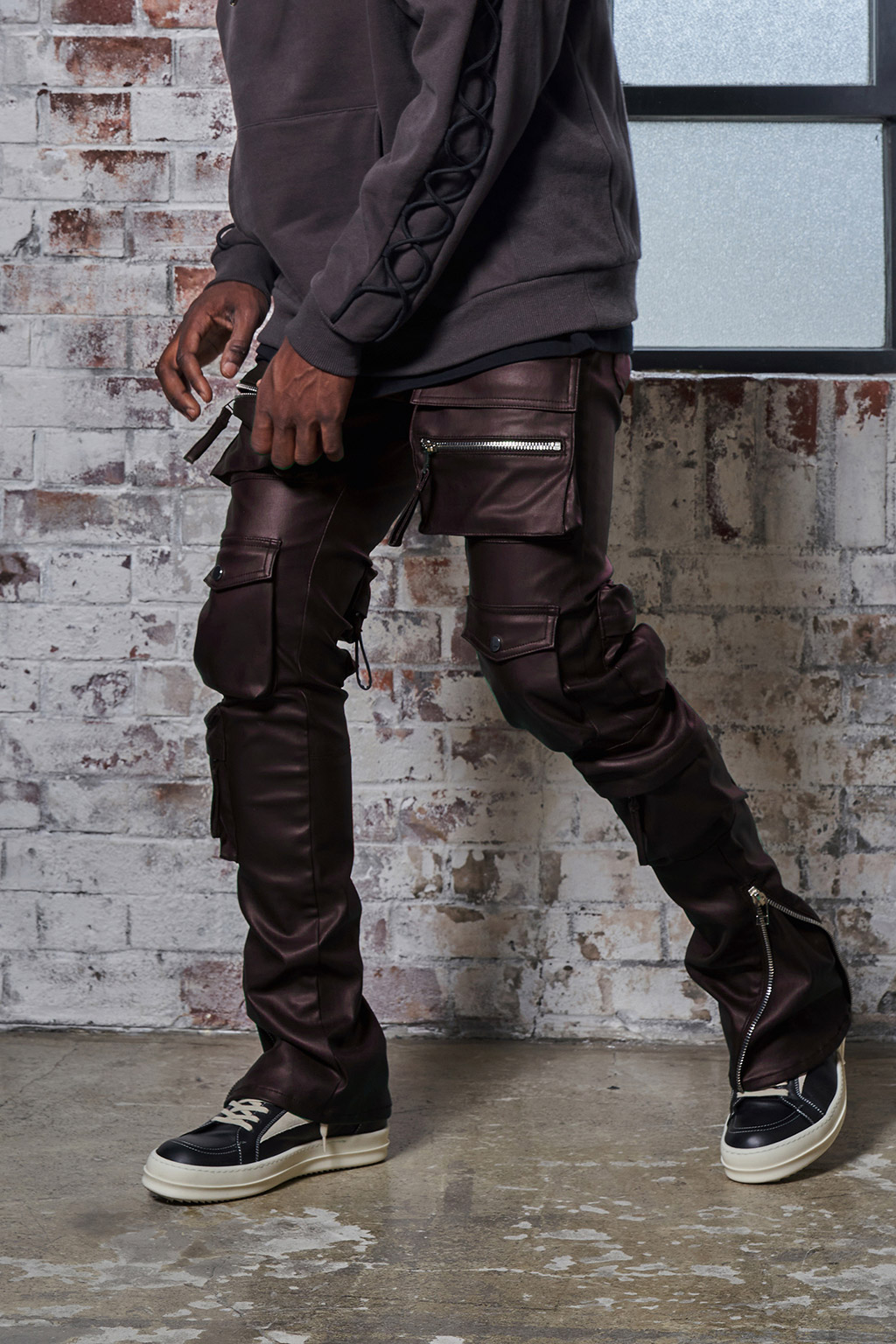 TYPE-2 PARACHUTE SLIM CARGO PANTS - BROWN