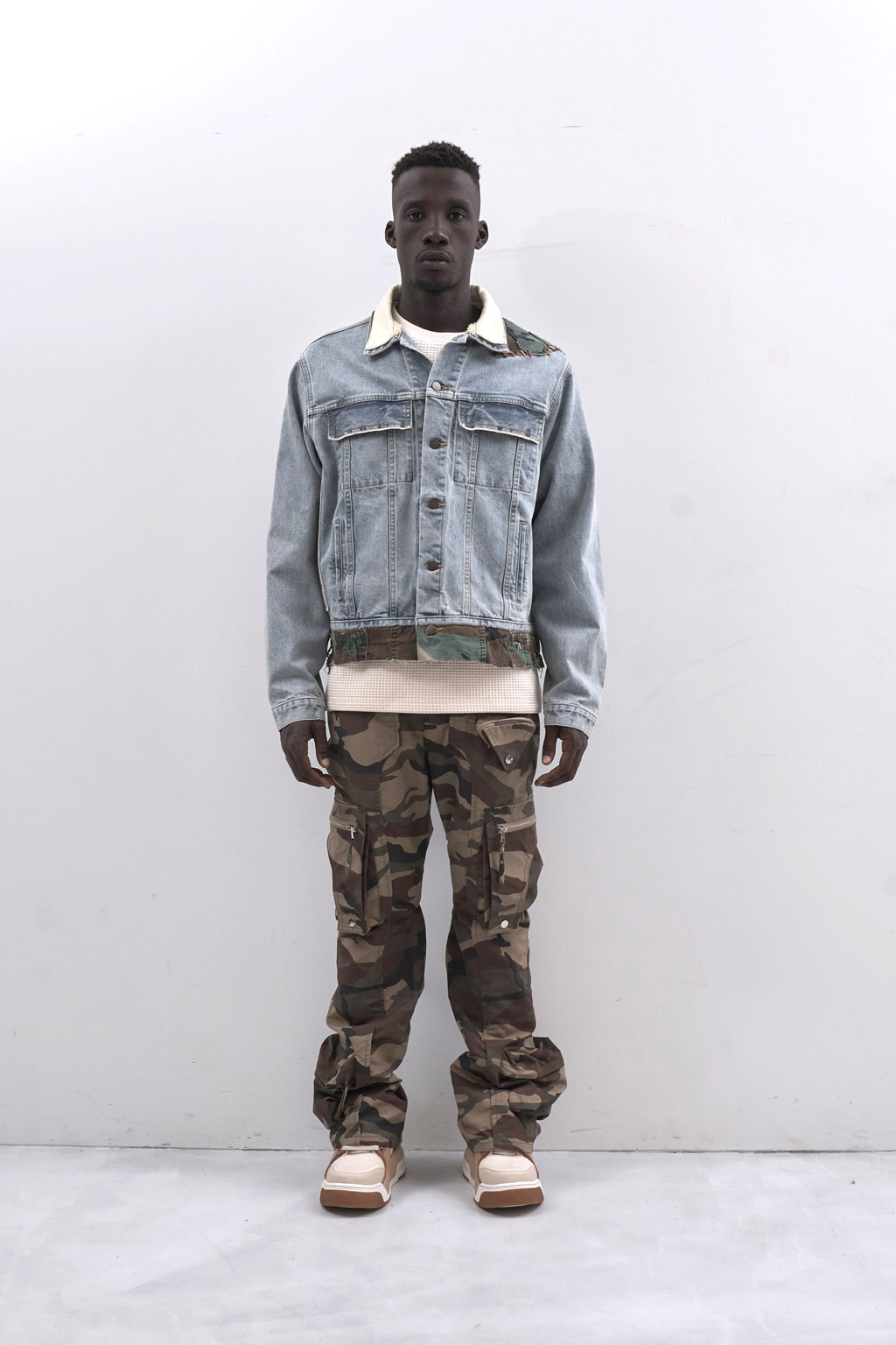 INNOCENCE NYC DENIM TRUCKER JACKET - INDIGO - MLVINCE